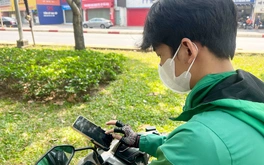 Loay hoay xin việc sau tốt nghiệp - Kỳ 4: Cất bằng chuyên môn để tạm có việc kiếm tiền