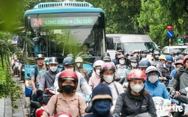 Chủ hãng xe điện nói gì về việc Hà Nội cấm xe máy xăng vào bên trong đường vành đai 1?