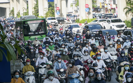 Sở Xây dựng Hà Nội: Hệ thống điện tại các khu dân cư không đáp ứng yêu cầu nếu lắp trạm sạc xe điện