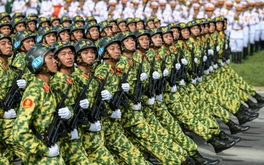 Mãn nhãn hình ảnh 15.600 chiến sĩ quân đội, công an trong buổi tổng hợp luyện diễu binh
