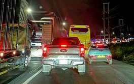 Đóng lối vào cao tốc TP.HCM - Long Thành - Dầu Giây, quốc lộ 1 kẹt cứng hơn 10km