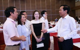 Ngay sau hợp nhất, lãnh đạo Cần Thơ họp mặt doanh nghiệp nghe phản ánh, hiến kế