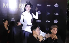 Choáng váng màn giả tử thi trong show giải trí Miss Ren Hương Nam