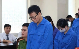 Cựu tổng biên tập Đồng Xuân Thụ bị tuyên hơn 13 năm tù