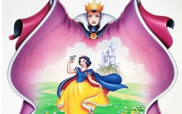 Hoàng hậu độc ác trong 'Bạch Tuyết' có nói câu 'gương kia ngự ở trên tường'?