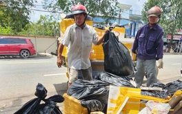 Nhiều phường mới ở Đồng Nai ngưng gom rác, Sở phải vào cuộc