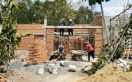 Tranh luận nên bỏ hay giữ thủ tục hoàn công