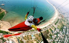 Du khách gặp tai nạn dù lượn trên bán đảo Sơn Trà có mua bảo hiểm, cam kết miễn trừ trách nhiệm