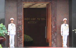 Phiên đổi gác tại lăng Bác sẽ lên sóng truyền hình trực tiếp ‘Dưới cờ vinh quang’