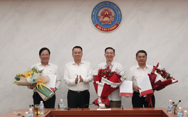 Bộ trưởng Bộ Tài chính bổ nhiệm vụ trưởng Vụ Quốc phòng, an ninh, đặc biệt