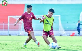 Quy Nhơn United là đội bóng nào?