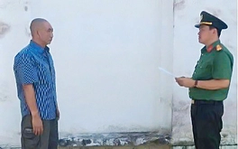 Bắt thuyền trưởng tổ chức cho người khác xuất cảnh trái phép