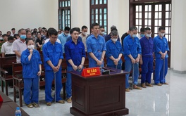 Vụ 14 cán bộ Hải Quan nhận hối lộ: Trả hồ sơ điều tra bổ sung