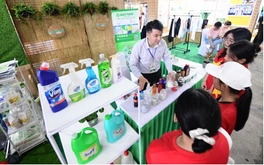 Vượt rào cản công nghệ để thúc đẩy ngành thu gom - tái chế tại Việt Nam