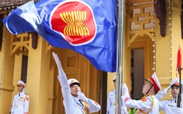 Lễ thượng cờ đón tuổi 58 của ASEAN tại Hà Nội và TP.HCM