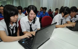 Kết thúc thi trực tuyến 
