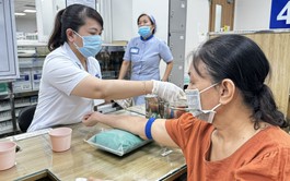 Ho Chi Minh City health experts warn of rising osteoporosis risk among aging population