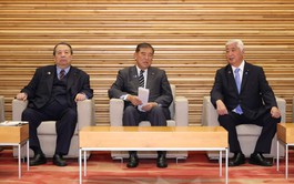 Japan eyeing 10-t.-yen private investments in India