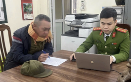 Hanoi motorbike taxi driver admits overcharging foreign tourist, issues apology, refund