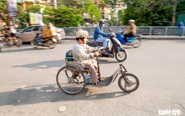 Disabled Hanoi man builds budget tailored wheelchairs for peers 20 years