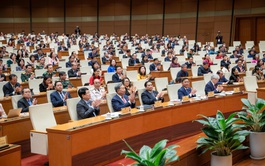 Vietnam approves $8bn railway project linking with China