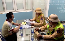 In Vietnam, transport company, driver fined $4,400 for wrong-way driving