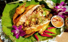Gà nướng đất sét