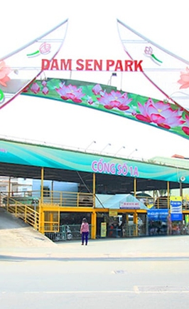 Công viên Văn hóa Đầm Sen