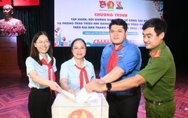 494 thầy cô cùng rèn nghiệp vụ về công tác Đội