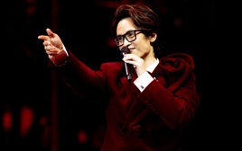 Hà Anh Tuấn dành 1 tỷ đồng giúp đỡ bệnh nhân ung thư về quê dịp năm mới