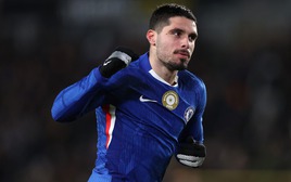 Chelsea đấu với Burnley bằng đội hình nào?