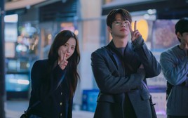 Ngoài Boyfriend on demand, 4 phim về tình yêu ảo này cũng hay không kém