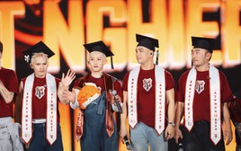 Gai Home concert: Chuyến tàu trở về đầy cảm xúc của các anh tài