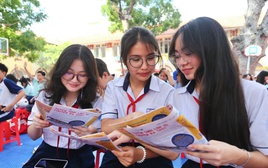 Chọn tổ hợp môn lớp 10 có cần tính đến nguyện vọng đại học?