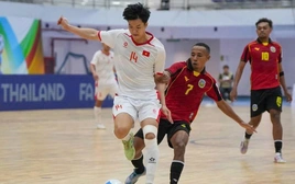 Thua Thái Lan 2-4, tuyển futsal Việt Nam gặp Indonesia ở bán kết