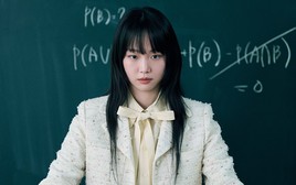 Đả nữ Teach you a lesson có profile đời thực gây ngỡ ngàng