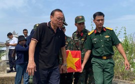 Người 38 năm lo hương khói cho 17 liệt sĩ được TP Đà Nẵng khen thưởng