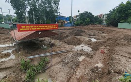 Hiện trạng mới nhất 3 rãnh mộ tìm hài cốt liệt sĩ ở công viên Lê Thị Riêng
