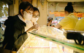 Giá vàng sáng nay 20-10: Vàng thế giới, trong nước đồng loạt giảm