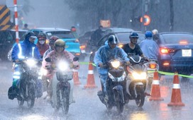 Thời tiết hôm nay 4-10: Không khí lạnh tràn về Bắc Bộ, dải hội tụ vắt qua Nam Bộ gây mưa