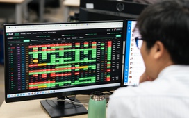 Chứng khoán 31-7: Thanh khoản cải thiện, VN-Index bước sang chu kỳ tăng mới?
