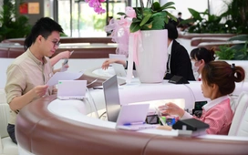 Những 'đại gia' liên quan Techcombank với các khoản tiền gửi hàng trăm, hàng nghìn tỉ đồng
