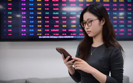 Cổ phiếu VIC lập đỉnh mới kéo vốn hóa Vingroup lên kỷ lục, LPS bất ngờ 'nằm sàn'