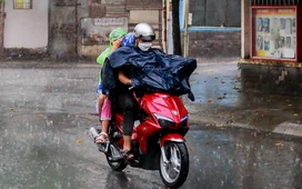 Thời tiết hôm nay 8-9: Bắc Bộ nắng, Thanh Hóa trở vào Nam Bộ mưa dông