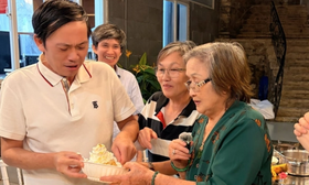 Mẹ ruột tiết lộ về Hoài Linh: 'Cả đời nó sống trong chữ lo'