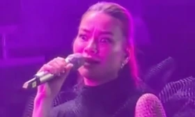 Hồ Ngọc Hà trợn mắt một giây, mạng xã hội bàn tán cả tối