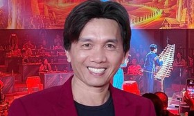 Đạo diễn Hữu Thanh và 'VietCharm show': 8 món ăn, 9 tiết mục và 'chạm' luôn nghệ sĩ