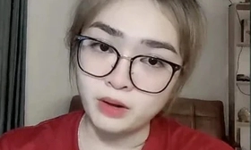 Thiện Nhân: 'Hãy xem tôi là người bình thường, nổi tiếng mệt mỏi lắm rồi'