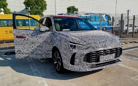 Xem trước MG ZS 2025 sắp ra mắt: Thiết kế khác biệt, nội thất nâng cấp, có cần số điện tử