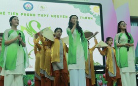 Teen Trường THPT Nguyễn Tất Thành làm quen cùng các câu lạc bộ
